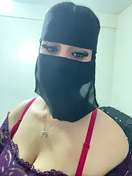 Snapshot of mari_layali chatting on July 13, 2026, 9:03 pm mari layali online show from July 13, 2026, 9:03 pm