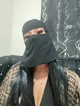 Snapshot of mari_layali chatting on July 11, 2026, 10:21 pm mari layali online show from July 11, 2026, 10:21 pm