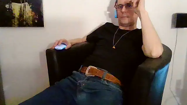 Snapshot of Minm666 chatting on March 9, 2026, 10:13 pm Minm666 online show from March 9, 2026, 10:13 pm