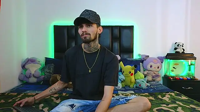 Brutal Sex Fucking online show from May 6, 2026, 11:31 pm
