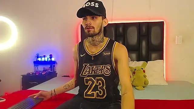 Snapshot of Brutal_Sex_Fucking chatting on November 11, 2025, 7:19 pm Brutal Sex Fucking online show from November 11, 2025, 7:19 pm