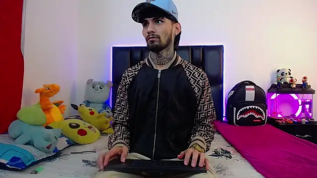 Snapshot of Brutal_Sex_Fucking chatting on June 27, 2026, 4:29 am Brutal Sex Fucking online show from June 27, 2026, 4:29 am