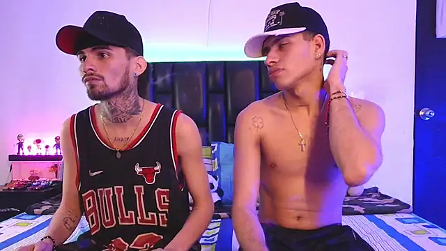 Snapshot of Brutal_Sex_Fucking chatting on December 4, 2025, 8:30 pm Brutal Sex Fucking online show from December 4, 2025, 8:30 pm