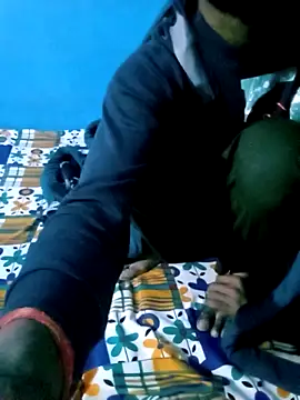 Snapshot of Desisumana chatting on November 27, 2025, 5:57 pm Desisumana online show from November 27, 2025, 5:57 pm