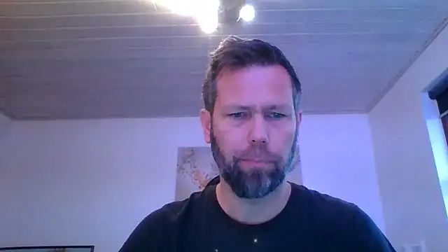 Snapshot of Gotta1 chatting on October 12, 2025, 6:15 am Gotta1 online show from October 12, 2025, 6:15 am