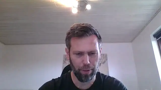 Snapshot of Gotta1 chatting on October 13, 2025, 1:02 pm Gotta1 online show from October 13, 2025, 1:02 pm