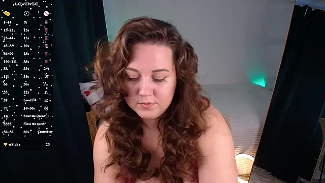 MissBecca online show from July 18, 2026, 4:32 am