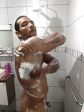 Jhonny walkeer online show from December 19, 2025, 12:47 am