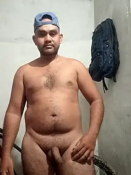 travieso2893 online show from October 8, 2025, 4:14 am