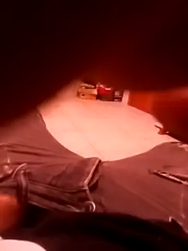 Snapshot of rush6983 chatting on November 5, 2025, 1:14 pm rush6983 online show from November 5, 2025, 1:14 pm