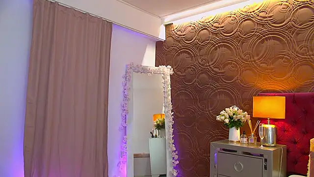 Snapshot of IrisMonn chatting on October 18, 2025, 5:20 am IrisMonn online show from October 18, 2025, 5:20 am