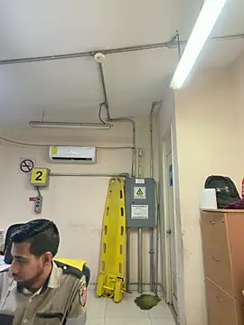 Snapshot of EnriquePersian197 chatting on March 12, 2026, 12:20 pm EnriquePersian197 online show from March 12, 2026, 12:20 pm