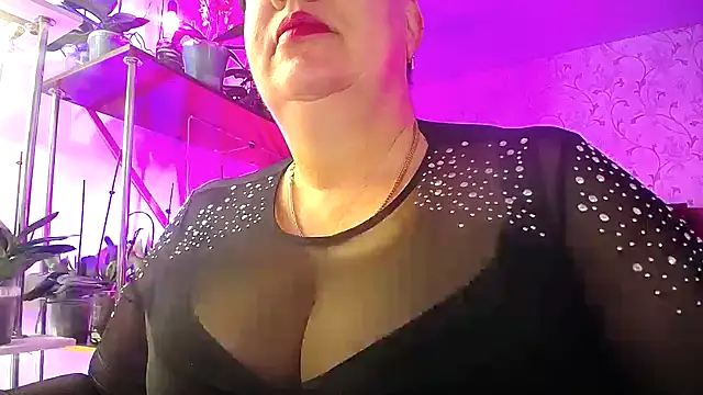  Sweet Woman online show from October 25, 2025, 6:12 am