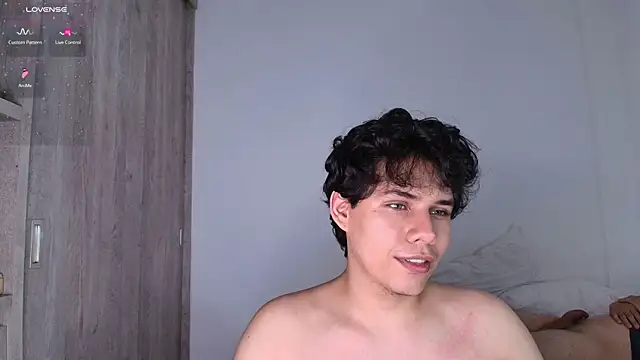 Snapshot of Naytoon__lex chatting on May 10, 2026, 1:25 pm Naytoon lex online show from May 10, 2026, 1:25 pm