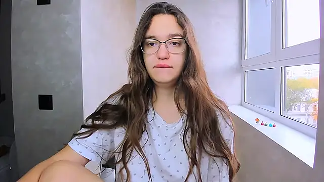 fancy bunny online show from October 16, 2025, 5:05 am