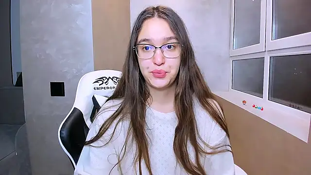 fancy bunny online show from October 27, 2025, 8:10 pm