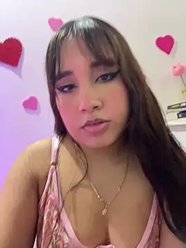 melyescobar online show from February 11, 2026, 4:23 am