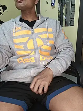 loveboyrp online show from March 16, 2026, 2:52 am