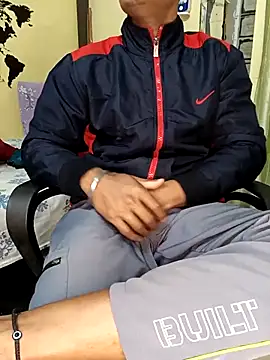 loveboyrp online show from February 25, 2026, 2:12 am