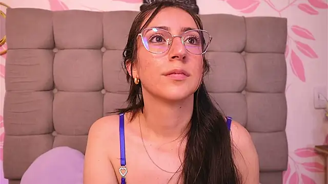 Snapshot of Sweet_Sammy_ chatting on October 24, 2025, 4:00 am Sweet Sammy online show from October 24, 2025, 4:00 am