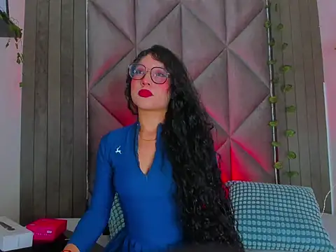Snapshot of BriaConner_ chatting on June 25, 2026, 2:53 am BriaConner online show from June 25, 2026, 2:53 am