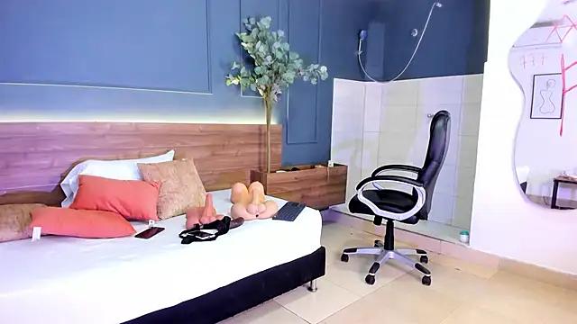 megan morgan01 online show from October 21, 2025, 12:43 am