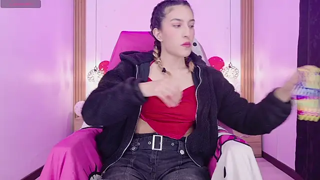 Snapshot of FULL_TENTATION_ chatting on February 19, 2026, 9:01 pm FULL TENTATION online show from February 19, 2026, 9:01 pm