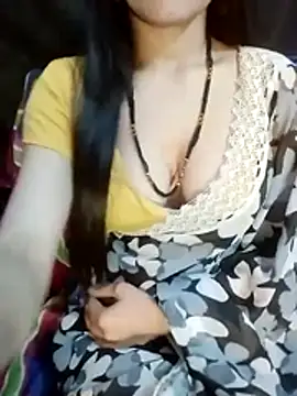 Snapshot of Bulbul_02 chatting on February 19, 2026, 6:21 am Bulbul 02 online show from February 19, 2026, 6:21 am