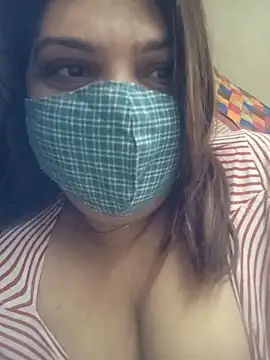 Snapshot of Naughty-Trisha chatting on November 16, 2025, 12:10 pm Naughty-Trisha online show from November 16, 2025, 12:10 pm