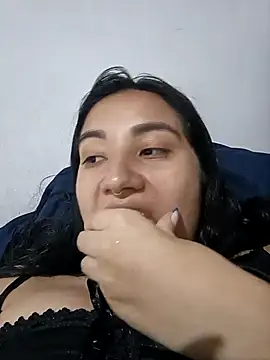 Hellen Alex online show from May 1, 2026, 1:49 pm
