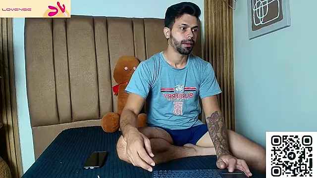 Snapshot of max_ashley_mds chatting on July 5, 2026, 1:51 pm max ashley mds online show from July 5, 2026, 1:51 pm