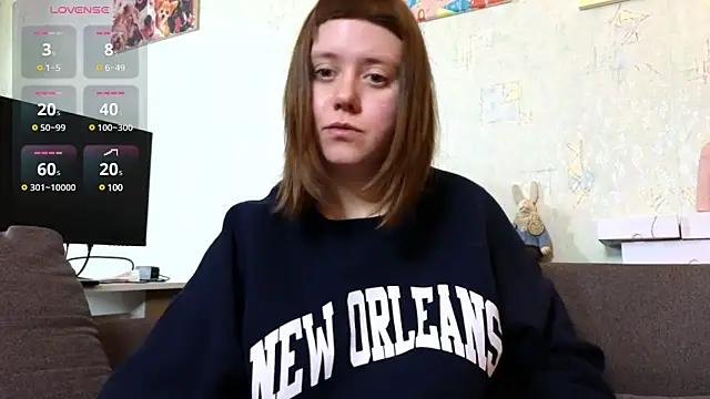 Snapshot of June_shy0 chatting on February 26, 2025, 8:06 am June shy0 online show from February 26, 2025, 8:06 am