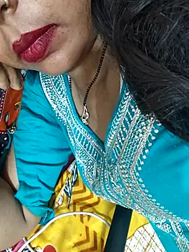 Snapshot of Sharmila-Singh chatting on August 1, 2026, 8:40 pm Sharmila-Singh online show from August 1, 2026, 8:40 pm