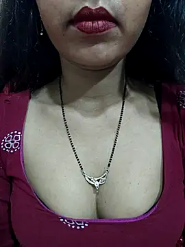 Snapshot of Sharmila-Singh chatting on July 26, 2026, 7:37 am Sharmila-Singh online show from July 26, 2026, 7:37 am
