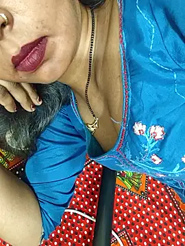 Snapshot of Sharmila-Singh chatting on July 1, 2026, 6:52 pm Sharmila-Singh online show from July 1, 2026, 6:52 pm