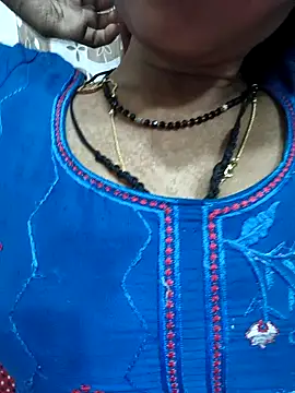 Snapshot of Sharmila-Singh chatting on June 10, 2026, 5:41 am Sharmila-Singh online show from June 10, 2026, 5:41 am