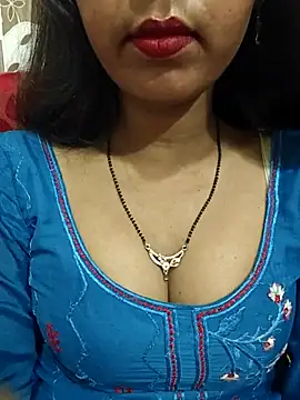 Snapshot of Sharmila-Singh chatting on August 4, 2026, 9:47 am Sharmila-Singh online show from August 4, 2026, 9:47 am