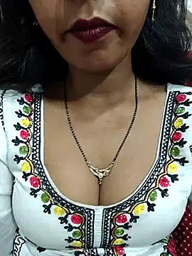 Snapshot of Sharmila-Singh chatting on July 17, 2026, 7:00 pm Sharmila-Singh online show from July 17, 2026, 7:00 pm