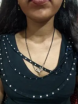Snapshot of Sharmila-Singh chatting on July 29, 2026, 5:01 pm Sharmila-Singh online show from July 29, 2026, 5:01 pm