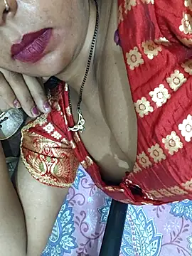 Snapshot of Sharmila-Singh chatting on July 7, 2026, 8:12 pm Sharmila-Singh online show from July 7, 2026, 8:12 pm