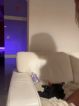 Snapshot of sissytrainz chatting on February 23, 2026, 5:57 pm sissytrainz online show from February 23, 2026, 5:57 pm