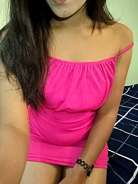 Snapshot of Meenakshi_ chatting on November 16, 2025, 1:43 am Meenakshi online show from November 16, 2025, 1:43 am