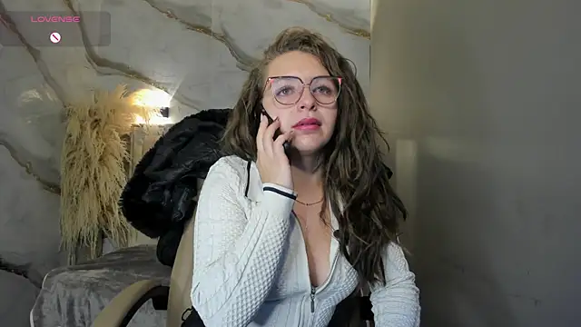 Snapshot of _isaabellaa chatting on July 17, 2026, 12:46 pm isaabellaa online show from July 17, 2026, 12:46 pm