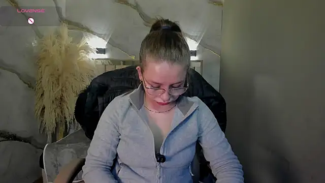 Snapshot of _isaabellaa chatting on July 30, 2026, 12:59 pm isaabellaa online show from July 30, 2026, 12:59 pm