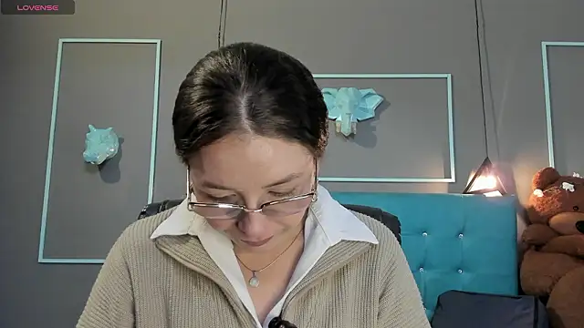  isaabellaa online show from March 6, 2026, 1:06 pm