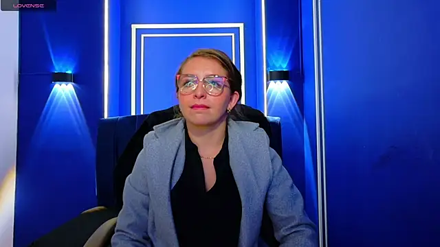 Snapshot of _isaabellaa chatting on June 26, 2026, 3:29 pm isaabellaa online show from June 26, 2026, 3:29 pm