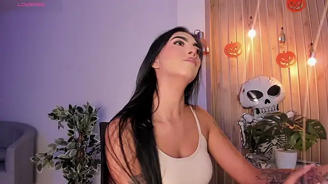 Snapshot of AriRobert_ chatting on October 23, 2025, 4:00 am AriRobert online show from October 23, 2025, 4:00 am