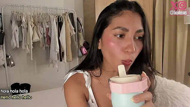 Snapshot of Sweetnaughtygirl_ chatting on September 28, 2025, 4:08 am Sweetnaughtygirl online show from September 28, 2025, 4:08 am