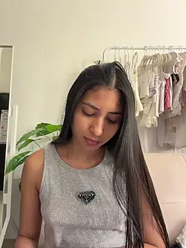 Snapshot of Sweetnaughtygirl_ chatting on May 9, 2026, 7:06 pm Sweetnaughtygirl online show from May 9, 2026, 7:06 pm