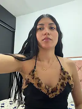 Snapshot of Sweetnaughtygirl_ chatting on April 26, 2026, 5:21 pm Sweetnaughtygirl online show from April 26, 2026, 5:21 pm
